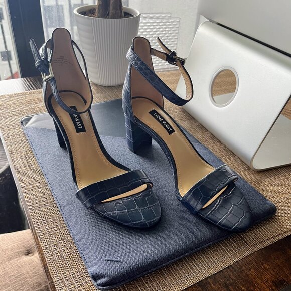 Pruce Ankle Strap Block Heel Sandals Sz 6.5 - Picture 4 of 5